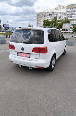 Мінівен Volkswagen Touran 2015 в Луцьку