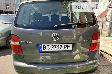Минивэн Volkswagen Touran 2003 в Стрые