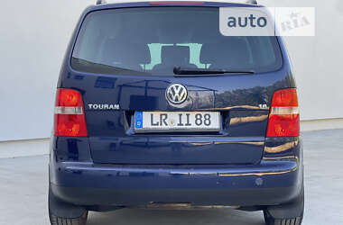 Минивэн Volkswagen Touran 2004 в Луцке