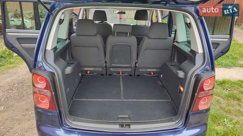 Мінівен Volkswagen Touran 2007 в Самборі