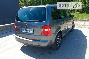 Минивэн Volkswagen Touran 2005 в Каменец-Подольском