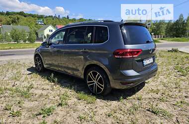 Микровэн Volkswagen Touran 2019 в Черновцах