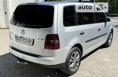 Минивэн Volkswagen Touran 2003 в Новомосковске