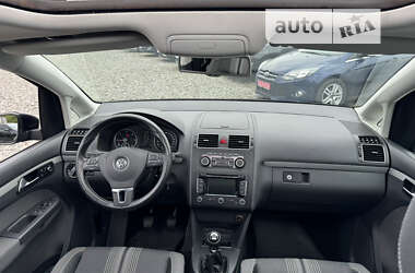 Минивэн Volkswagen Touran 2012 в Стрые