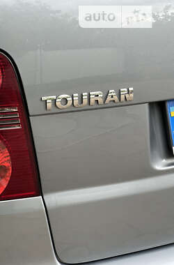 Минивэн Volkswagen Touran 2007 в Полтаве