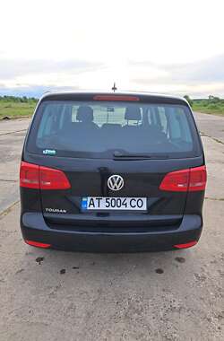 Микровэн Volkswagen Touran 2013 в Калуше