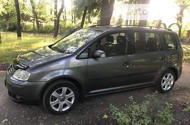 Мінівен Volkswagen Touran 2004 в Кривому Розі