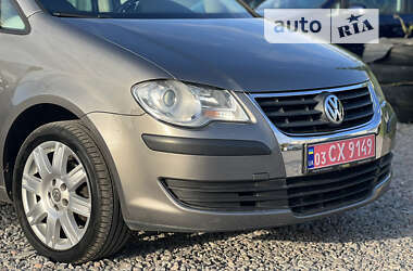 Минивэн Volkswagen Touran 2008 в Лубнах