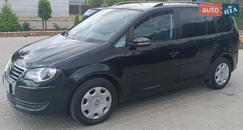 Volkswagen Touran 2010