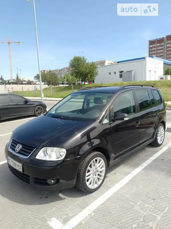 Volkswagen Touran 2005