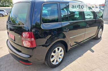 Минивэн Volkswagen Touran 2007 в Червонограде