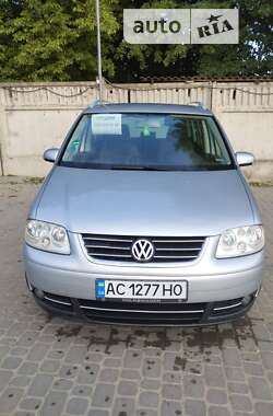 Мінівен Volkswagen Touran 2003 в Бару