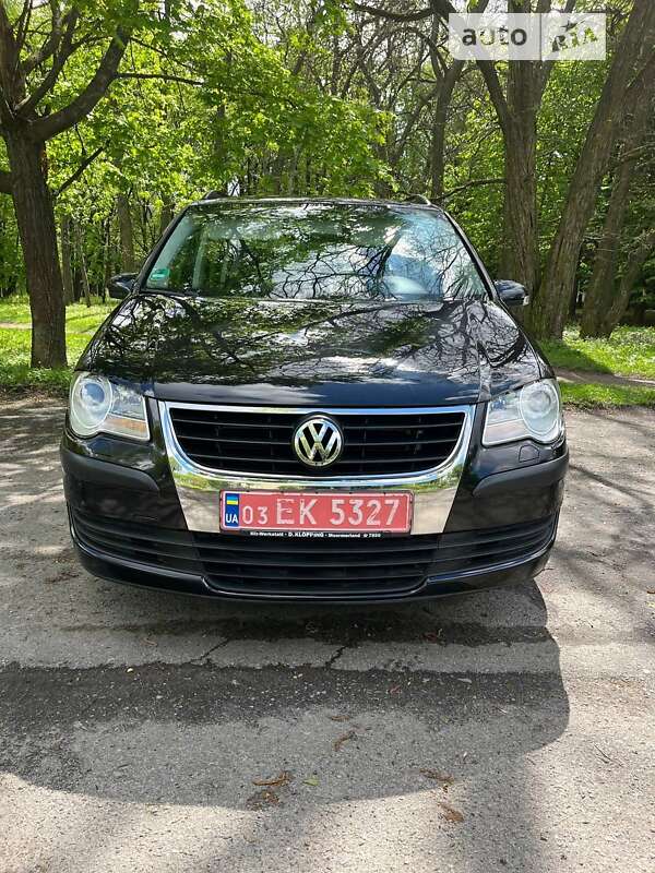 Мінівен Volkswagen Touran 2007 в Хоролі