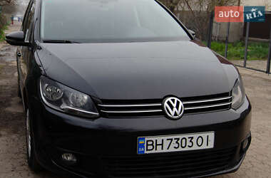 Минивэн Volkswagen Touran 2014 в Одессе