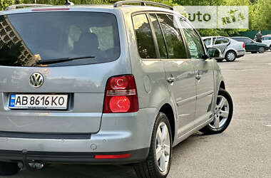 Минивэн Volkswagen Touran 2009 в Виннице