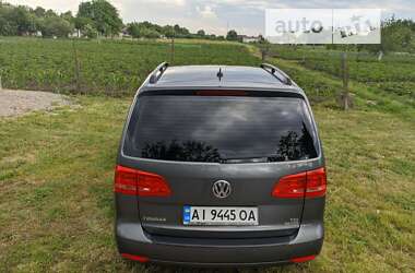 Минивэн Volkswagen Touran 2010 в Переяславе