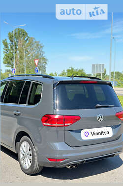 Микровэн Volkswagen Touran 2016 в Виннице