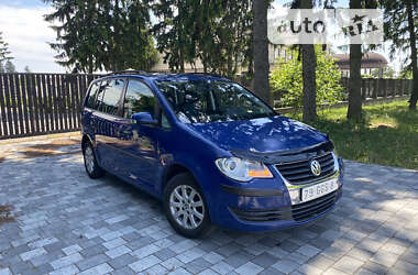 Мінівен Volkswagen Touran 2008 в Старокостянтинові