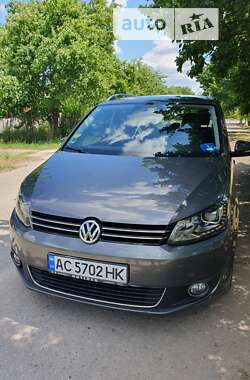 Мінівен Volkswagen Touran 2011 в Харкові