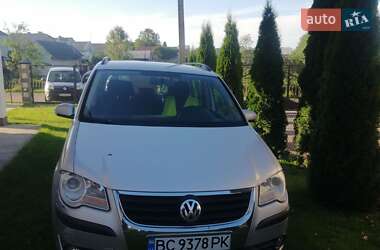 Минивэн Volkswagen Touran 2009 в Львове