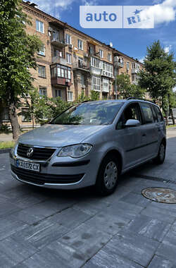 Мінівен Volkswagen Touran 2007 в Києві