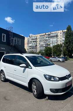 Volkswagen Touran 2015