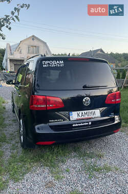 Минивэн Volkswagen Touran 2012 в 