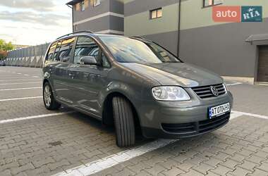 Минивэн Volkswagen Touran 2005 в Ивано-Франковске