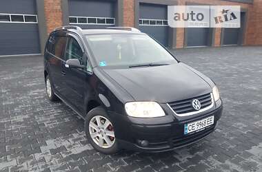 Мінівен Volkswagen Touran 2003 в Чернівцях