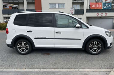 Volkswagen Touran 2013 Volkswagen Touran 2013