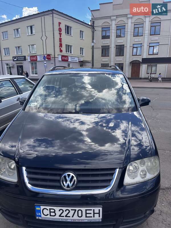 Volkswagen Touran 2004