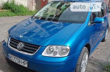 Минивэн Volkswagen Touran 2005 в Межгорье