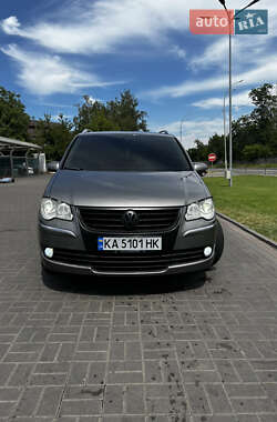 Мінівен Volkswagen Touran 2007 в 