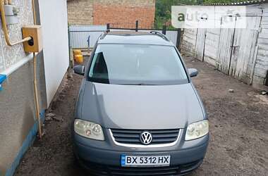 Мінівен Volkswagen Touran 2006 в Чемерівцях