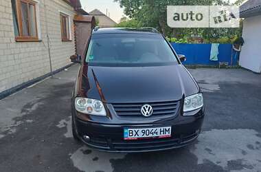 Мінівен Volkswagen Touran 2006 в Шепетівці