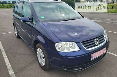 Минивэн Volkswagen Touran 2006 в Ровно