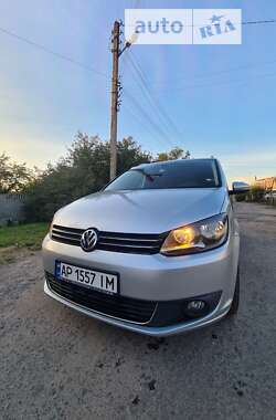 Мінівен Volkswagen Touran 2012 в Запоріжжі