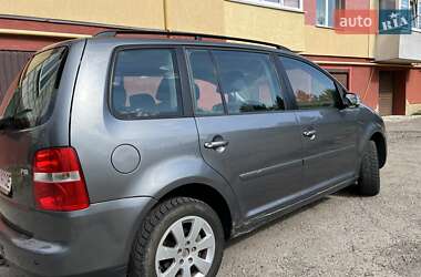 Мінівен Volkswagen Touran 2005 в Львові