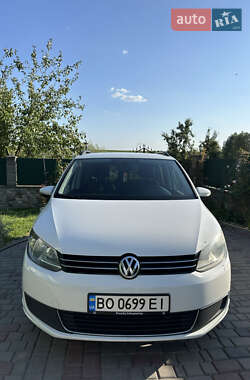 Мінівен Volkswagen Touran 2013 в Тернополі