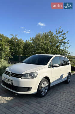 Volkswagen Touran 2013