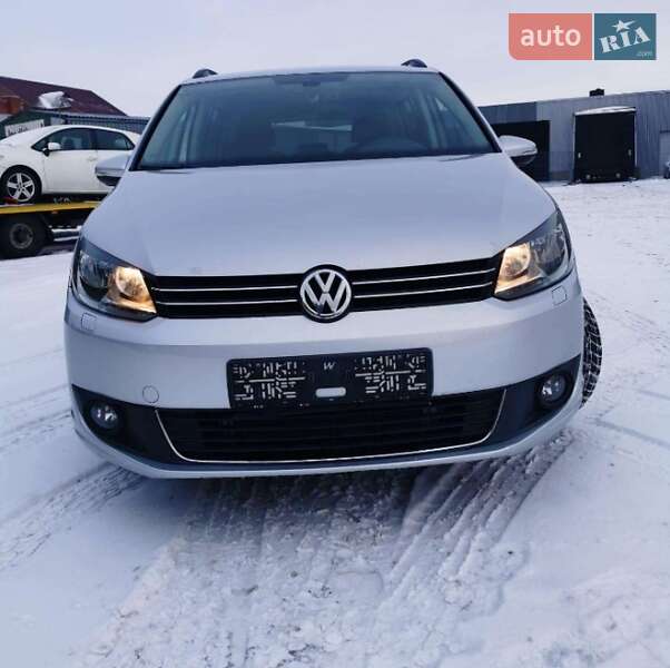 Volkswagen Touran 2012