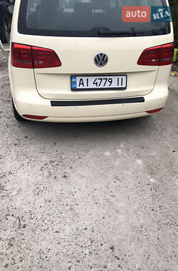 Volkswagen Touran 2015