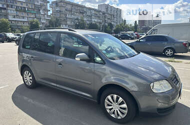 Мінівен Volkswagen Touran 2005 в Києві