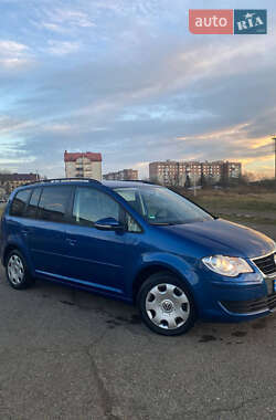 Мінівен Volkswagen Touran 2009 в Тернополі