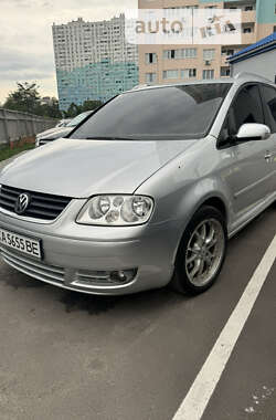 Мінівен Volkswagen Touran 2005 в Дергачах