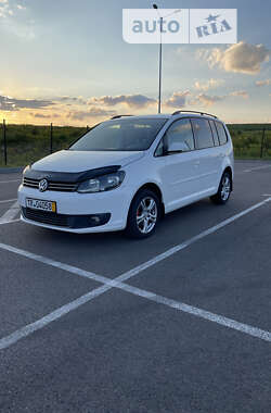 Мінівен Volkswagen Touran 2011 в Рівному