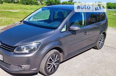 Минивэн Volkswagen Touran 2010 в Запорожье