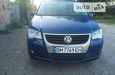 Минивэн Volkswagen Touran 2006 в Сумах