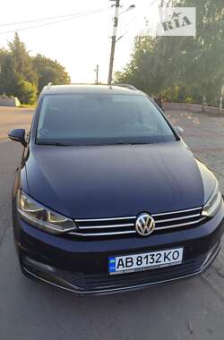 Микровэн Volkswagen Touran 2016 в Виннице