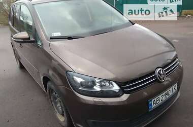 Минивэн Volkswagen Touran 2010 в Виннице